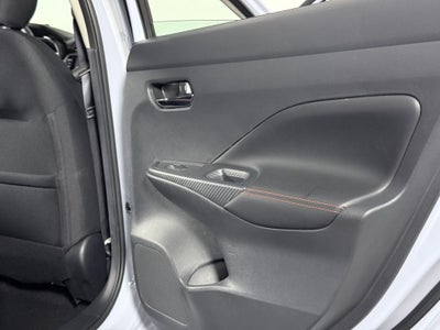 2025 Nissan Versa 1.6 SR Nissan Certified