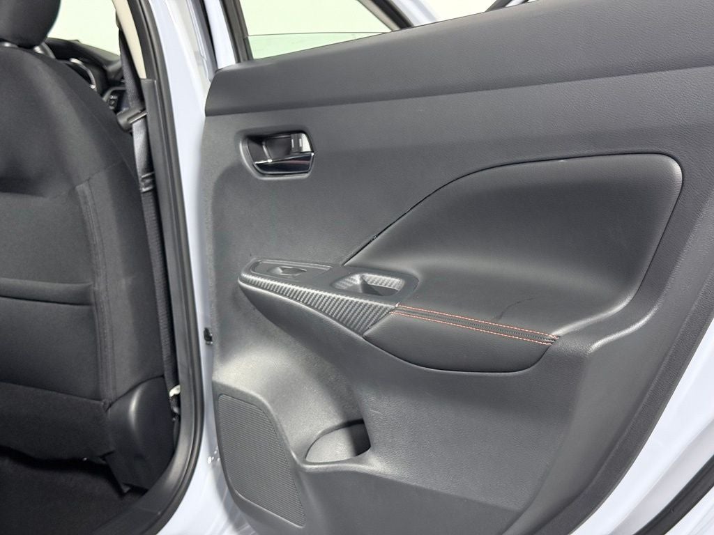 2025 Nissan Versa 1.6 SR Nissan Certified