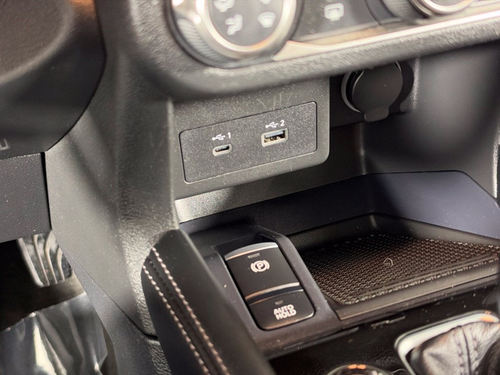 2024 Nissan Kicks SV Nissan Certified