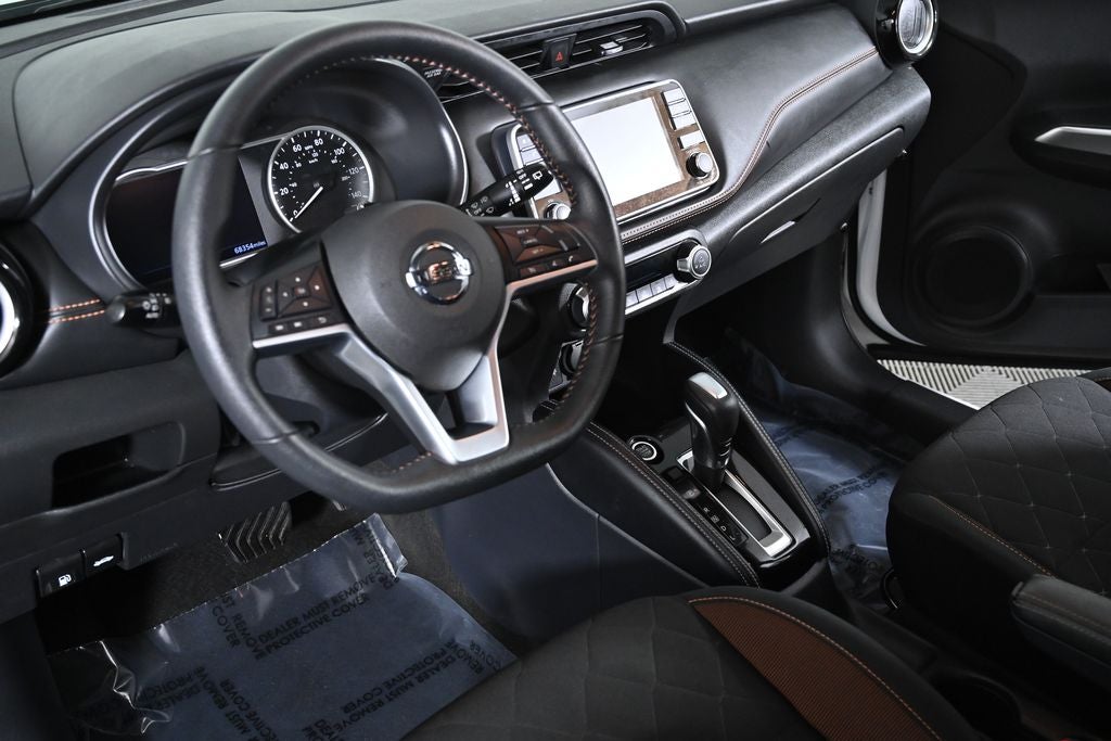 2020 Nissan Kicks SR
