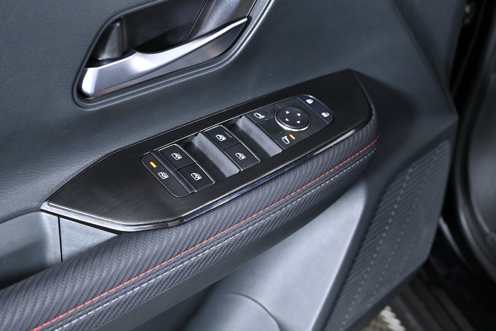 2025 Nissan Kicks SR Nissan Certified