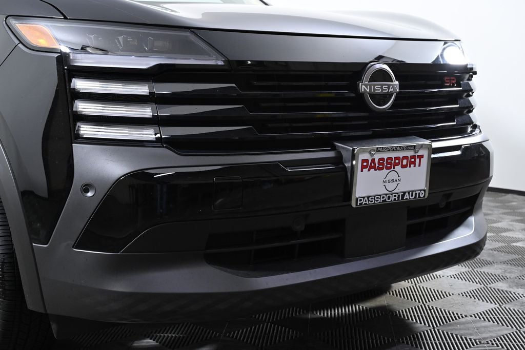 2025 Nissan Kicks SR Nissan Certified