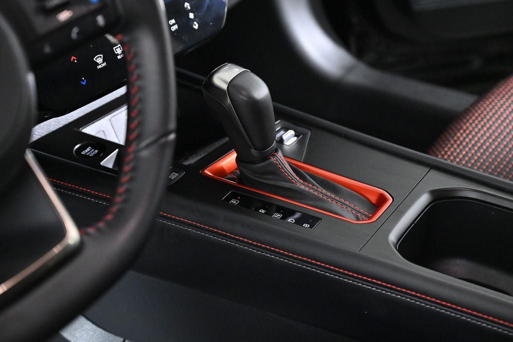 2025 Nissan Kicks SR Nissan Certified