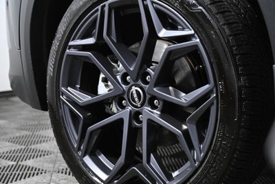 2025 Nissan Kicks SR Nissan Certified