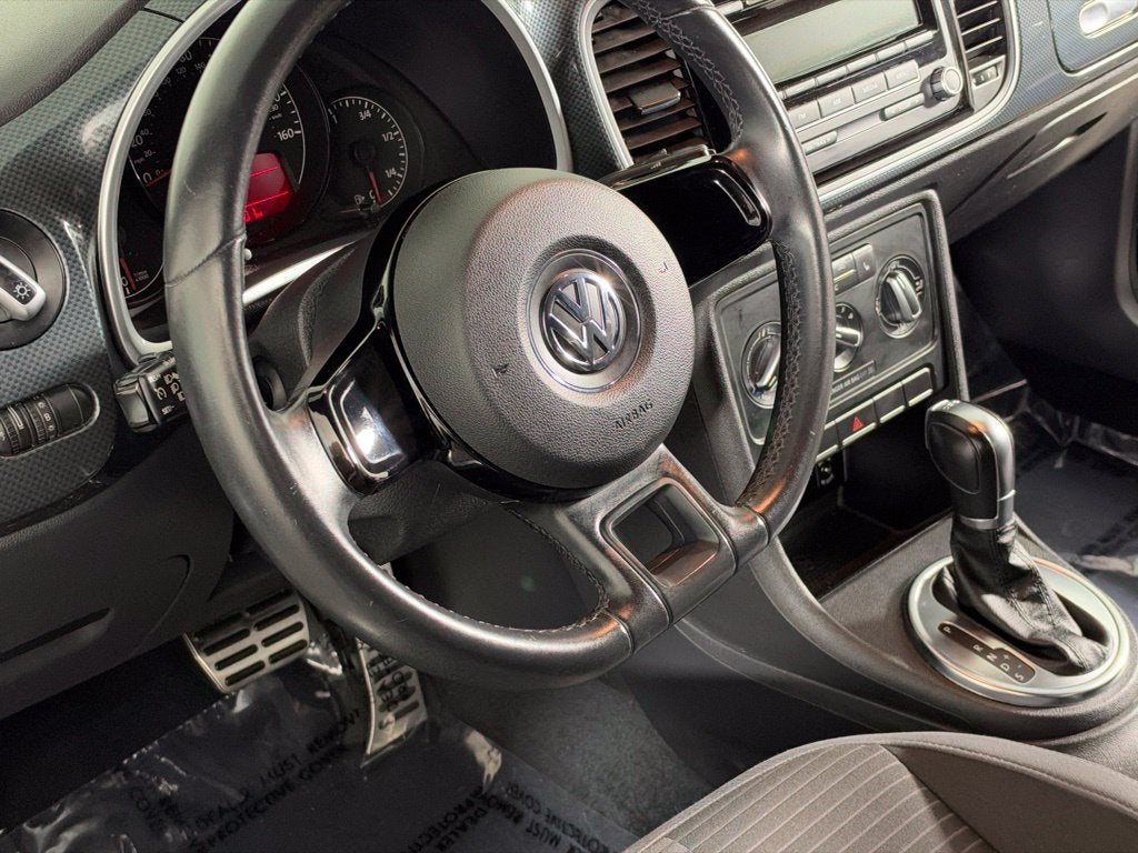 2012 Volkswagen Beetle 2.0 TSi