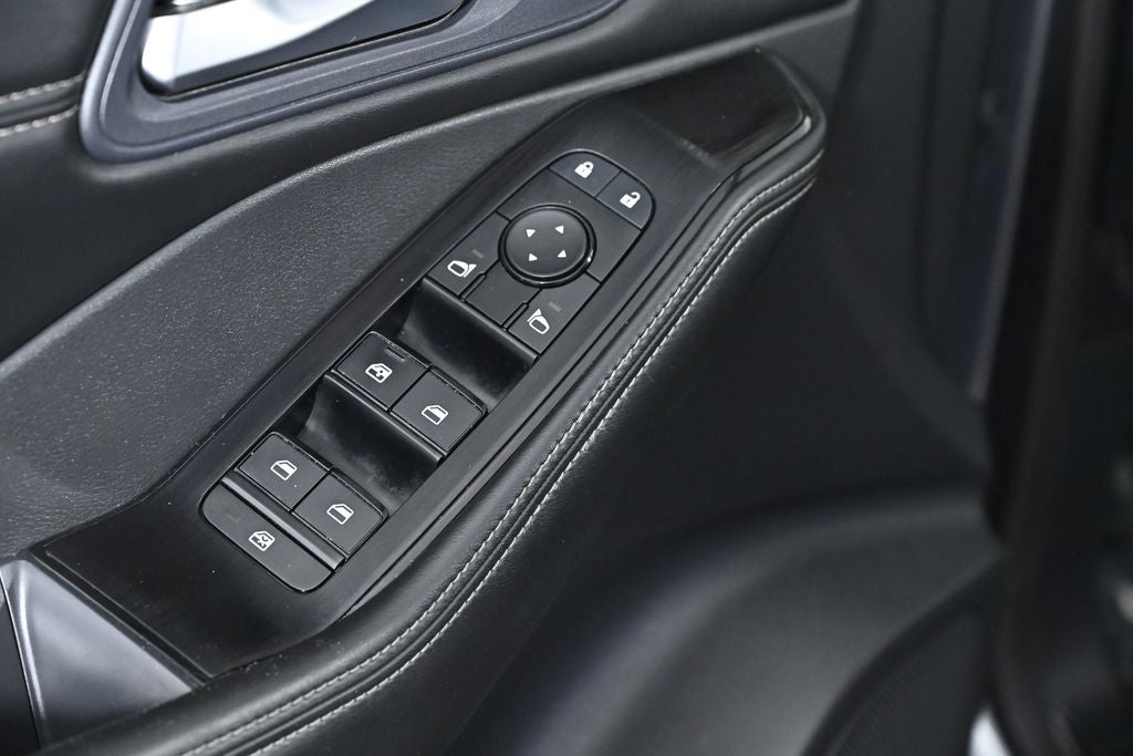 2023 Nissan Rogue SV Premium