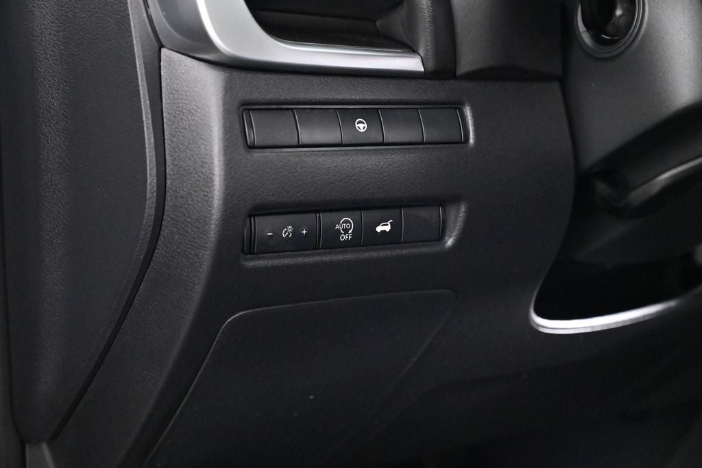 2023 Nissan Rogue SV Premium Nissan Certified