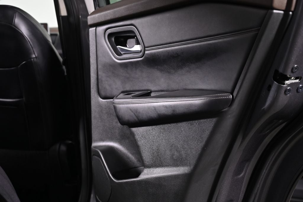 2023 Nissan Rogue SV Premium Nissan Certified