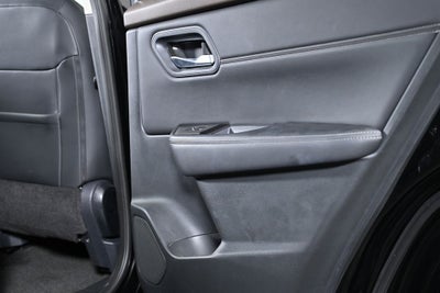 2023 Nissan Rogue SV Premium Nissan Certified