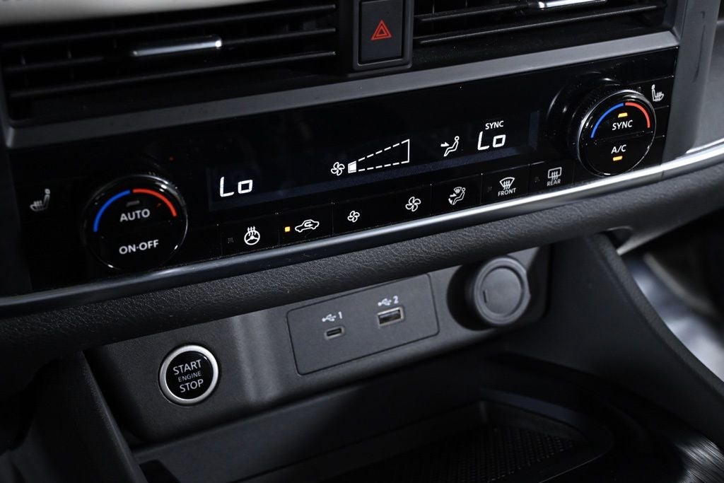 2023 Nissan Rogue SV Premium Nissan Certified