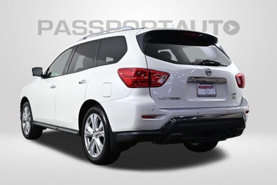 2019 Nissan Pathfinder SL