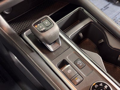 2022 Nissan Pathfinder SV Nissan Certified