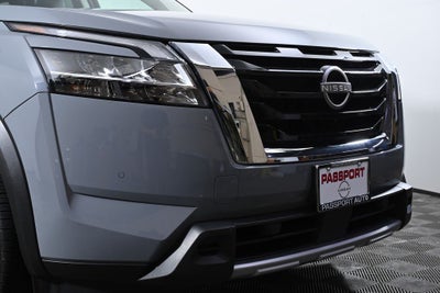 2024 Nissan Pathfinder SL Nissan Certified