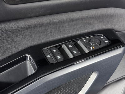 2025 Nissan Pathfinder SL Nissan Certified