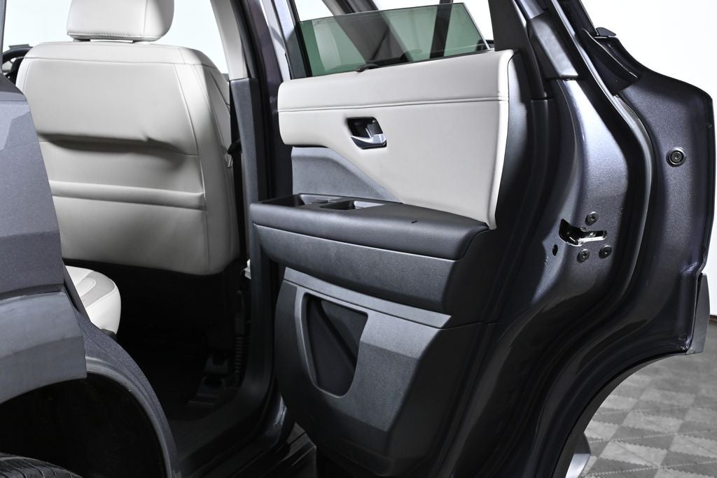 2024 Nissan Pathfinder SL Nissan Certified