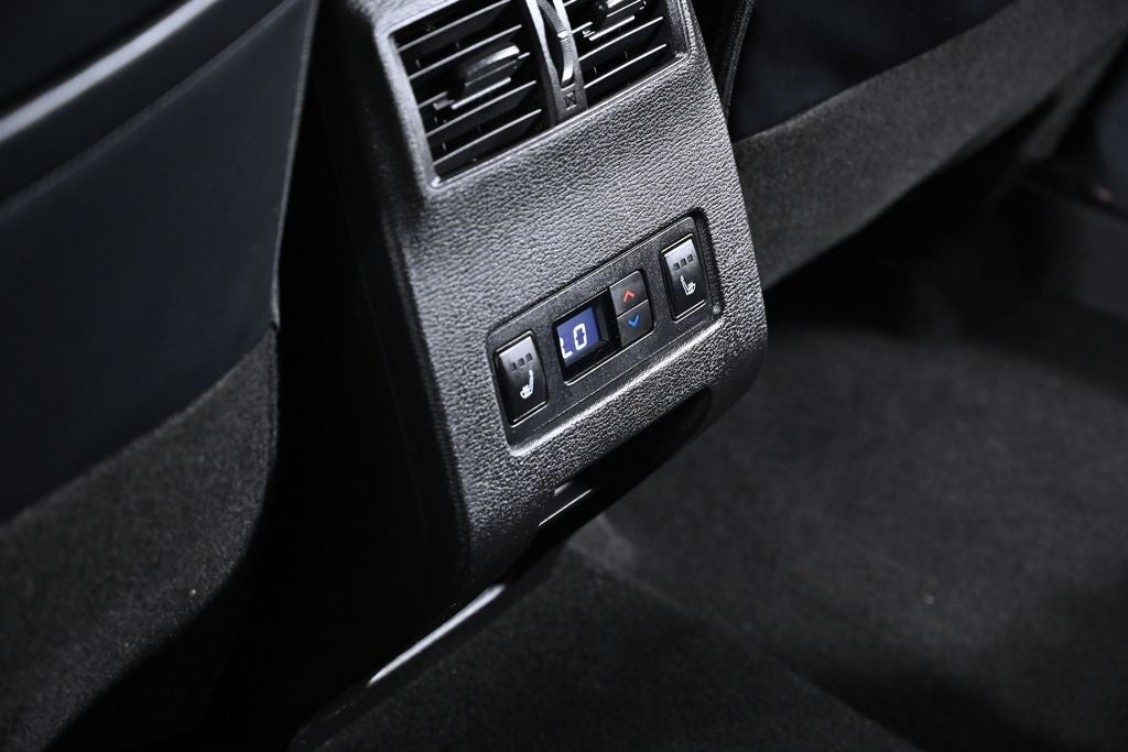 2024 Mitsubishi Outlander SEL