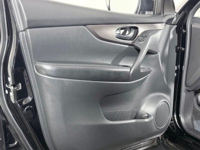 2017 Nissan Rogue Sport S