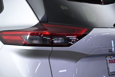 2024 Nissan Rogue SV Premium Nissan Certified