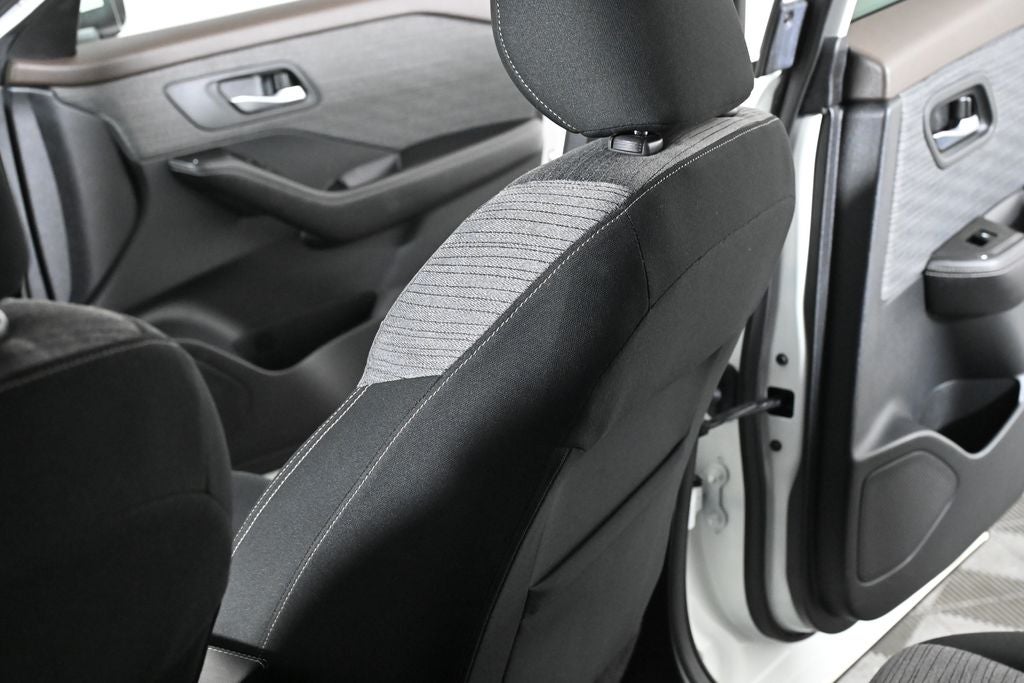 2022 Nissan Rogue SV Nissan Certified