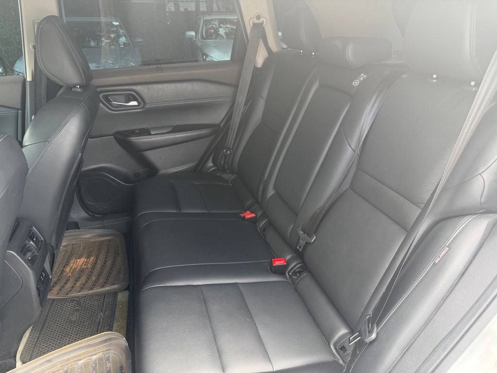 2023 Nissan Rogue SL Nissan Certified