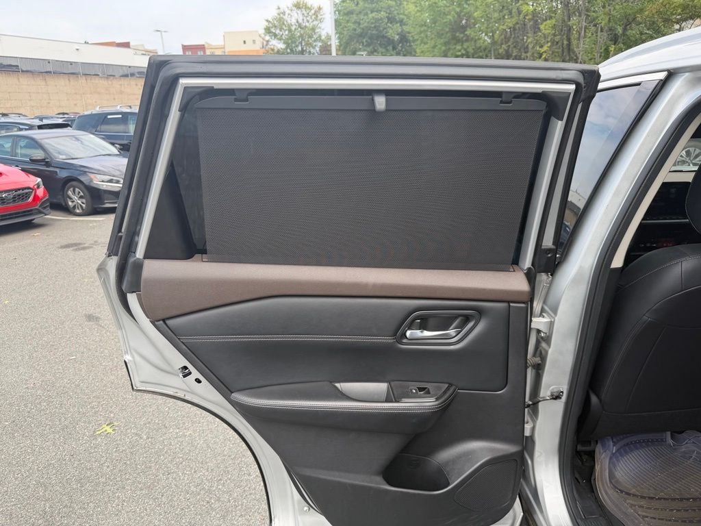 2023 Nissan Rogue SL Nissan Certified