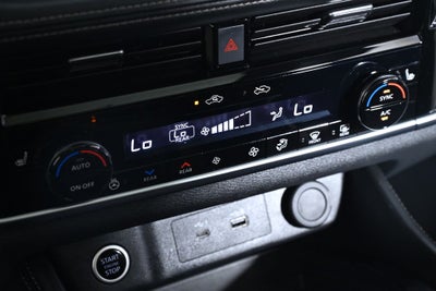 2023 Nissan Rogue SL Premium