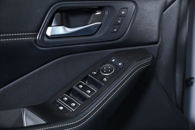 2023 Nissan Rogue SL Premium