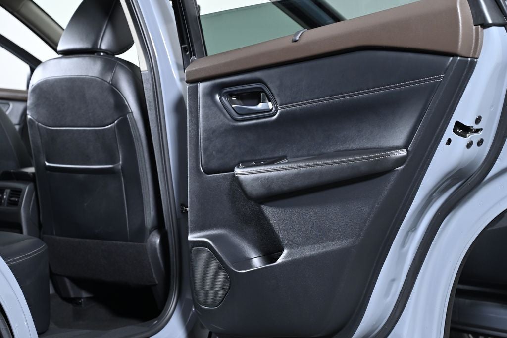 2023 Nissan Rogue SL Premium