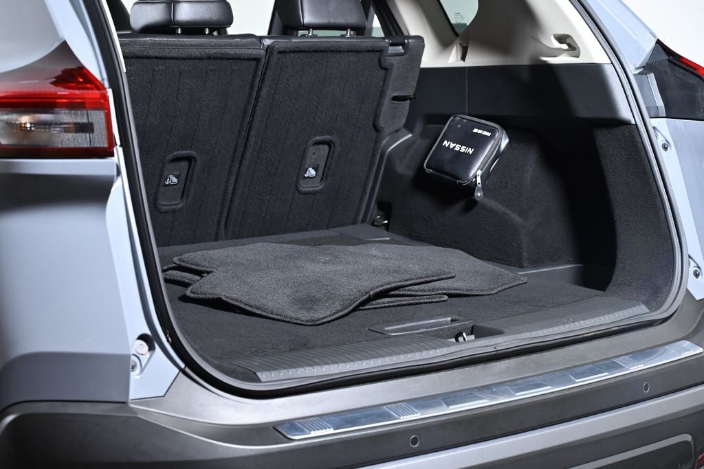 2023 Nissan Rogue SL Premium