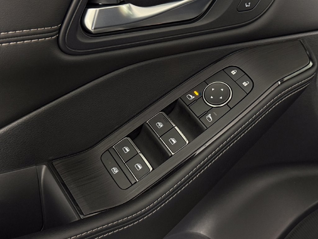 2023 Nissan Rogue SL Nissan Certified