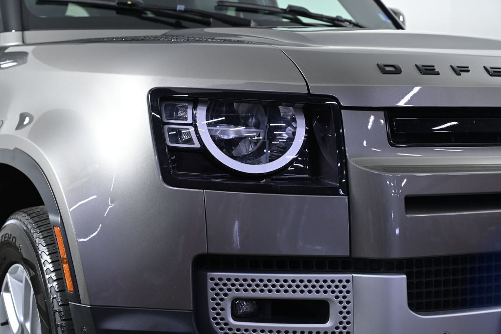 2023 Land Rover Defender 110 S