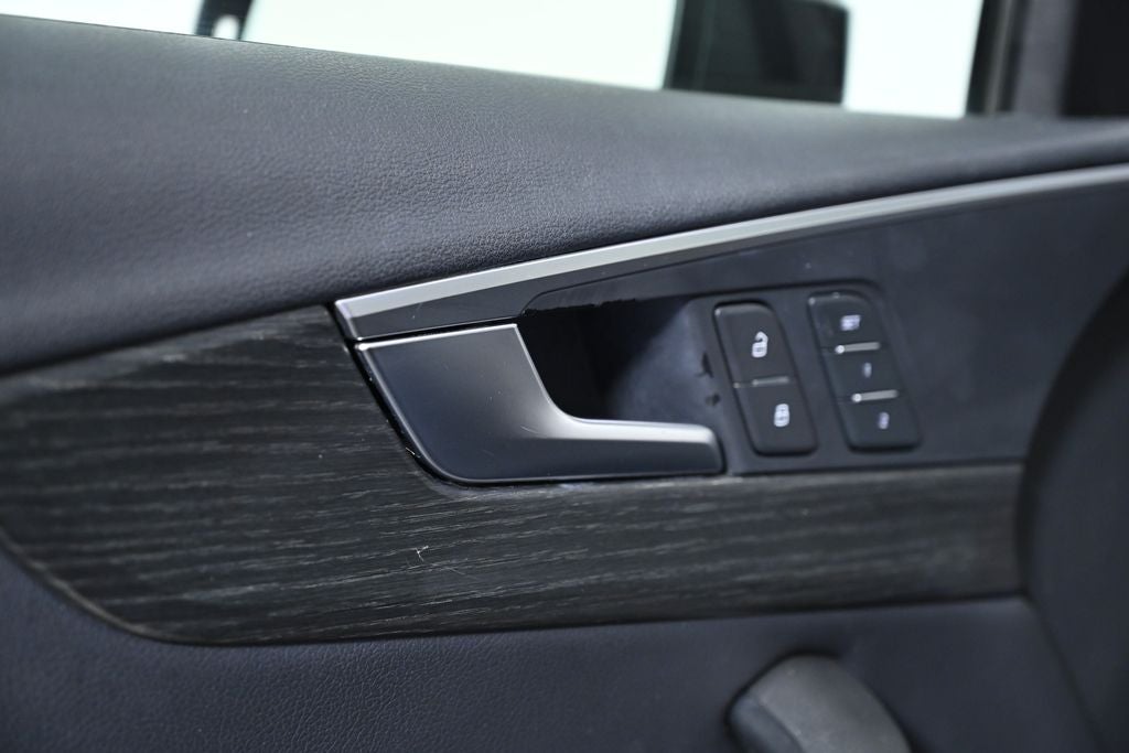 2017 Audi A4 2.0T ultra Premium