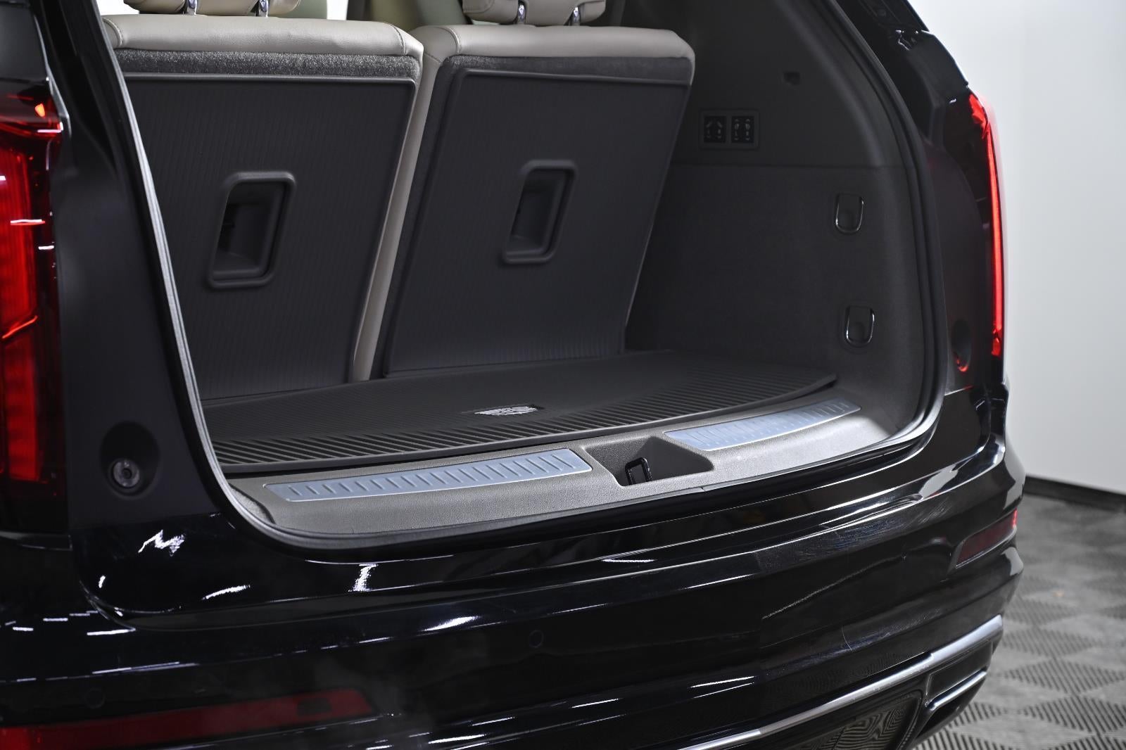 2024 Cadillac XT6 FWD Premium Luxury