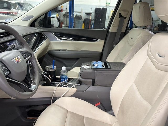 2024 Cadillac XT6 FWD Premium Luxury