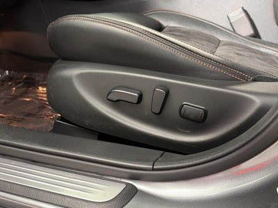 2023 Nissan Maxima SR