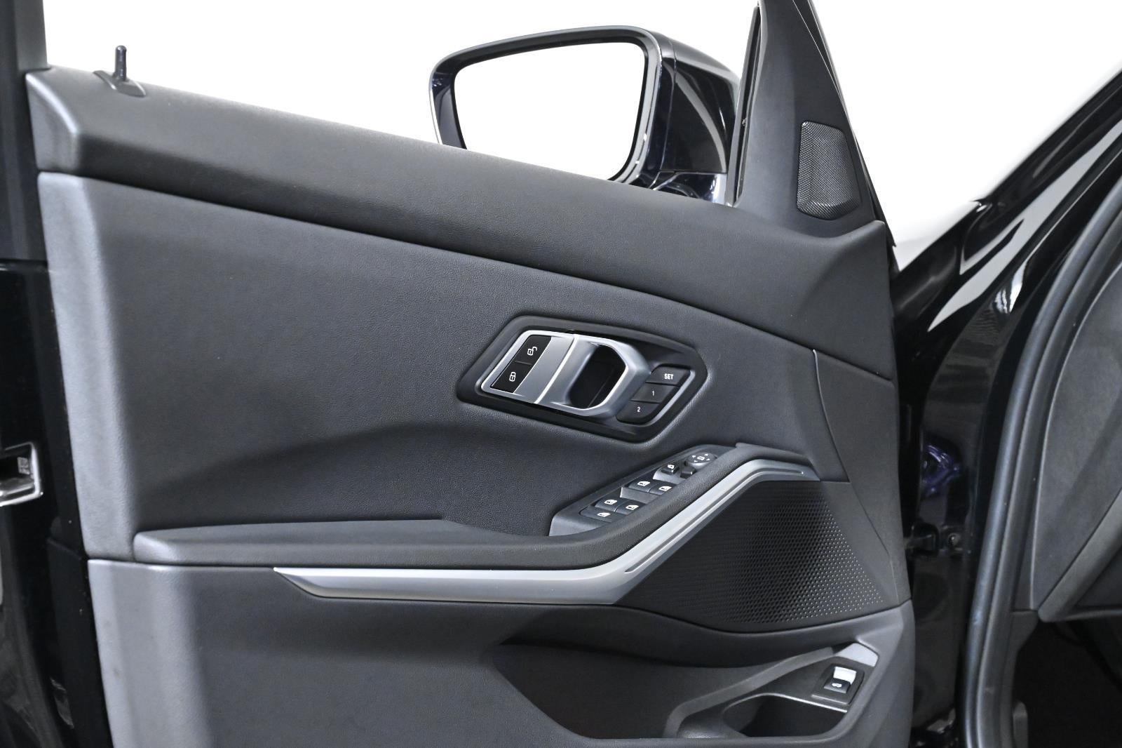 2021 BMW 3 Series 330i xDrive