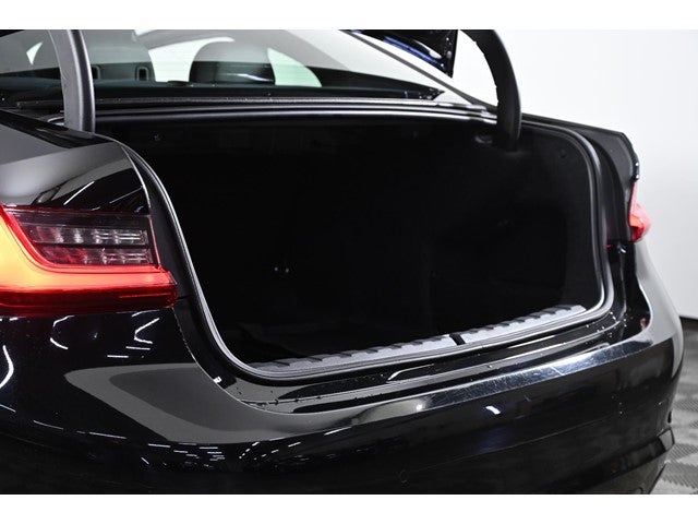 2019 BMW 3 Series 330i xDrive