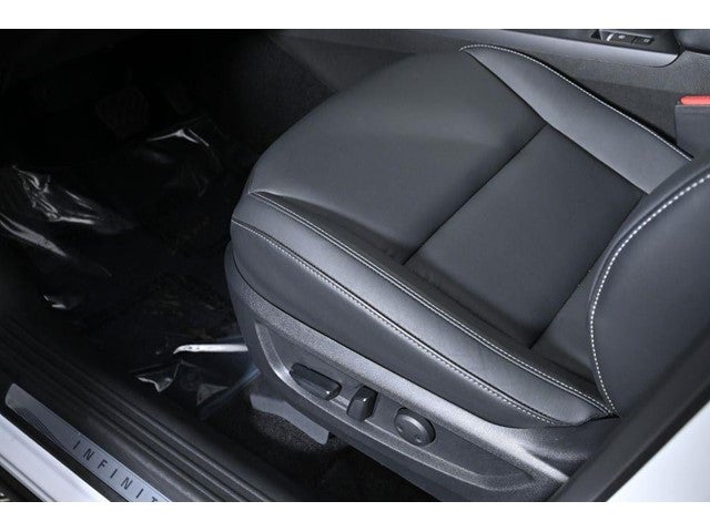 2025 INFINITI QX50 PURE