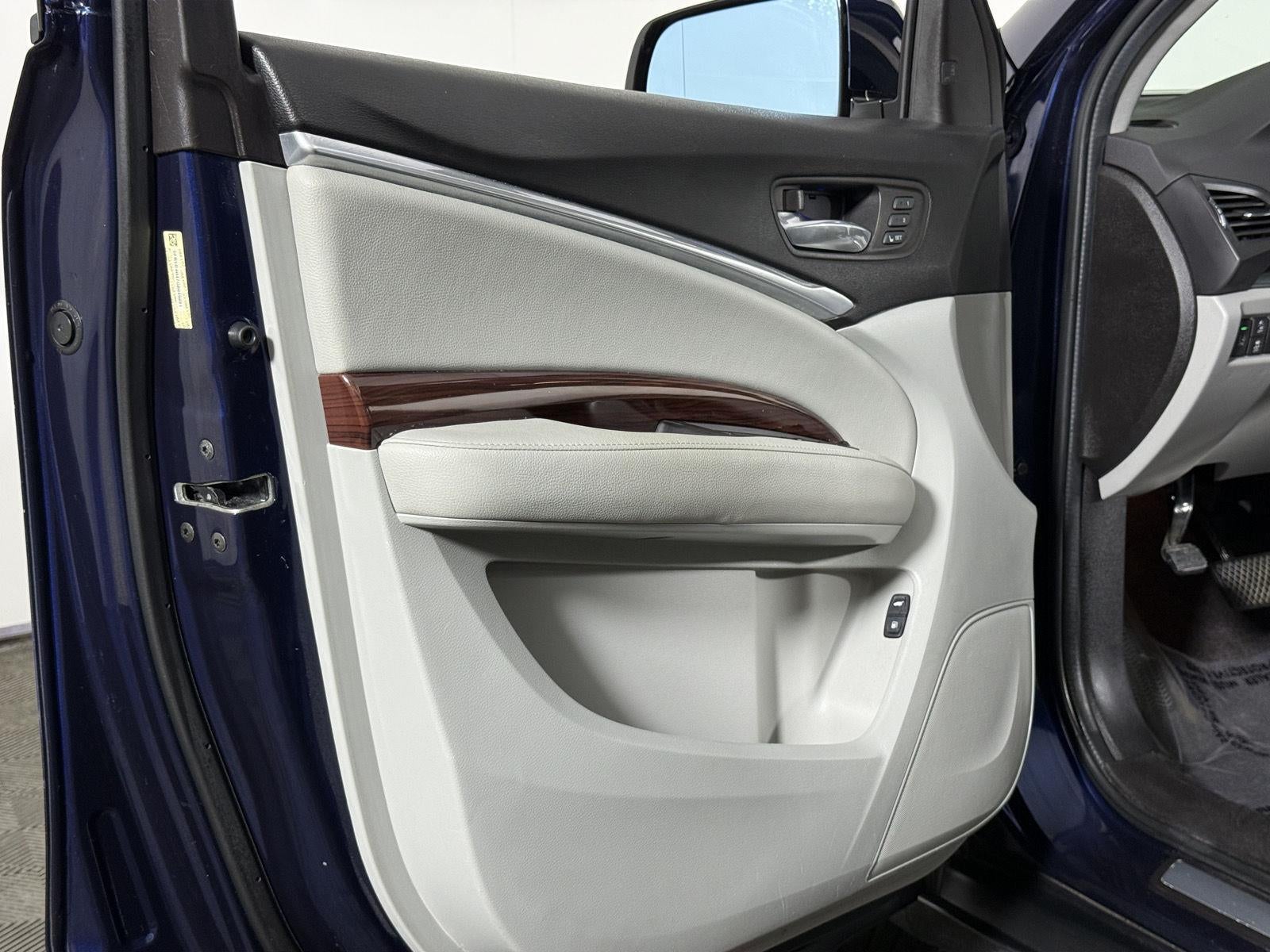 2016 Acura MDX w/Tech