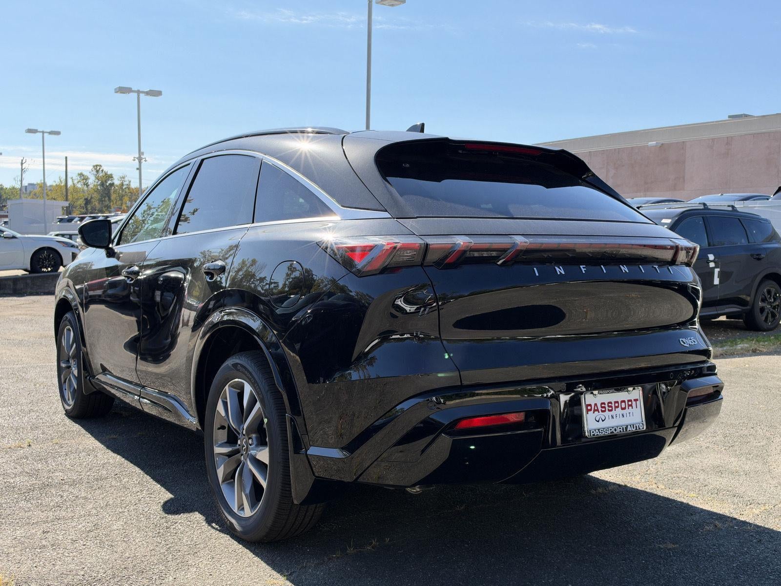 2027 INFINITI QX65 LUXE