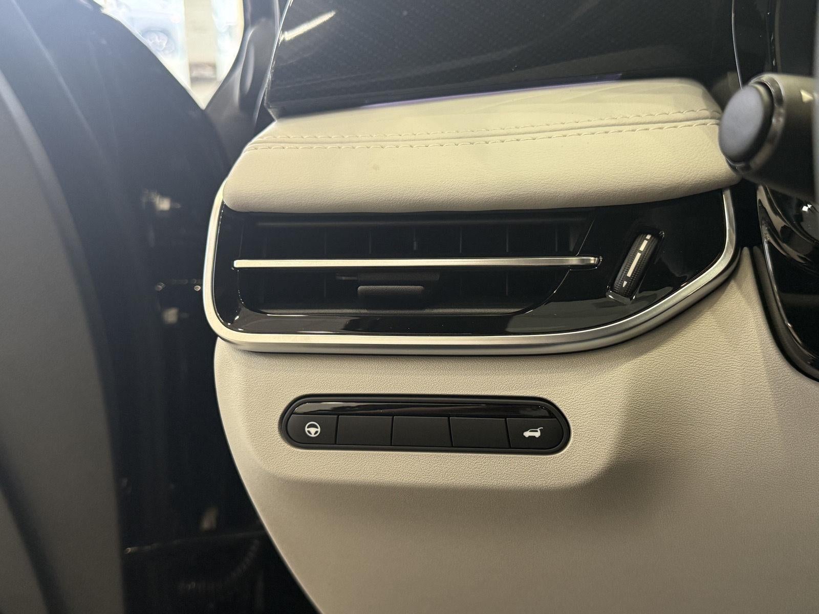 2027 INFINITI QX65 SPORT