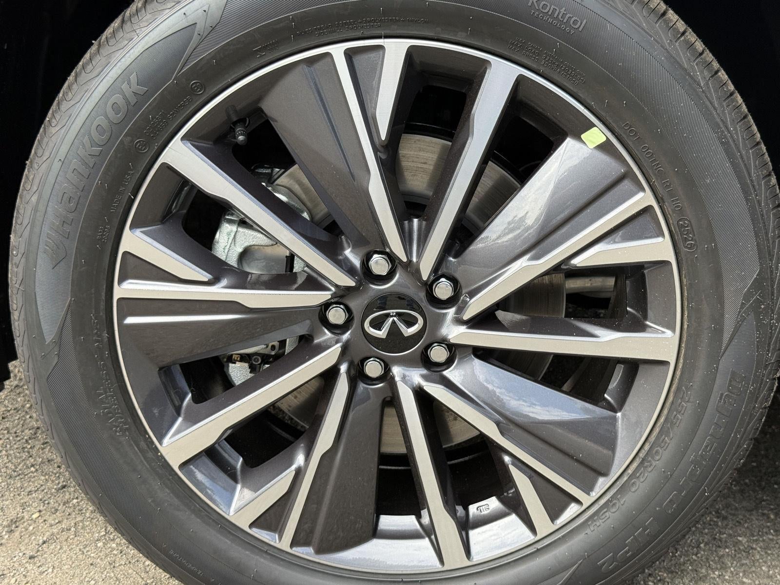 2027 INFINITI QX60 LUXE