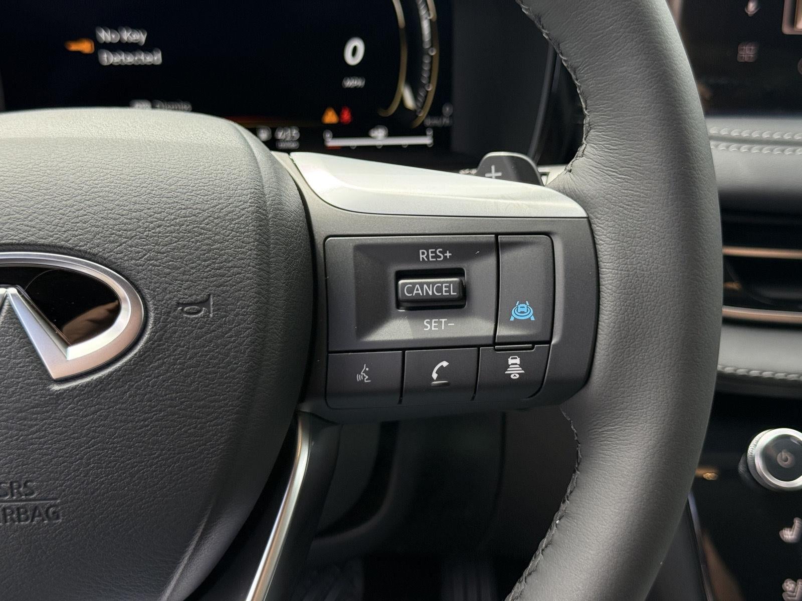 2027 INFINITI QX60 LUXE