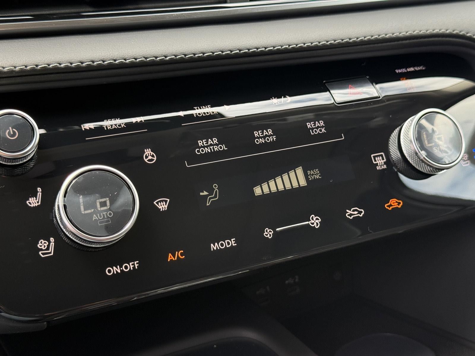 2027 INFINITI QX60 LUXE