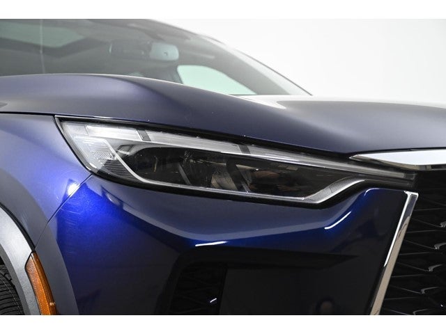 2022 INFINITI QX60 LUXE