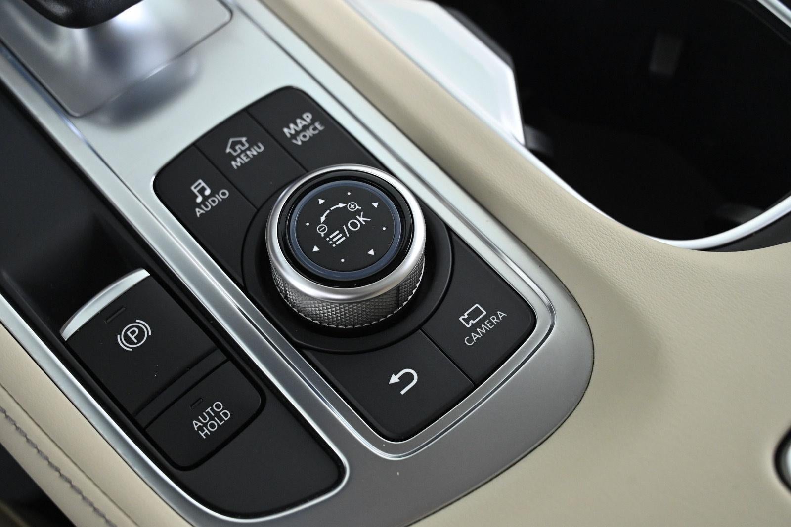 2022 INFINITI QX60 LUXE