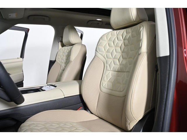 2025 Nissan Armada Platinum