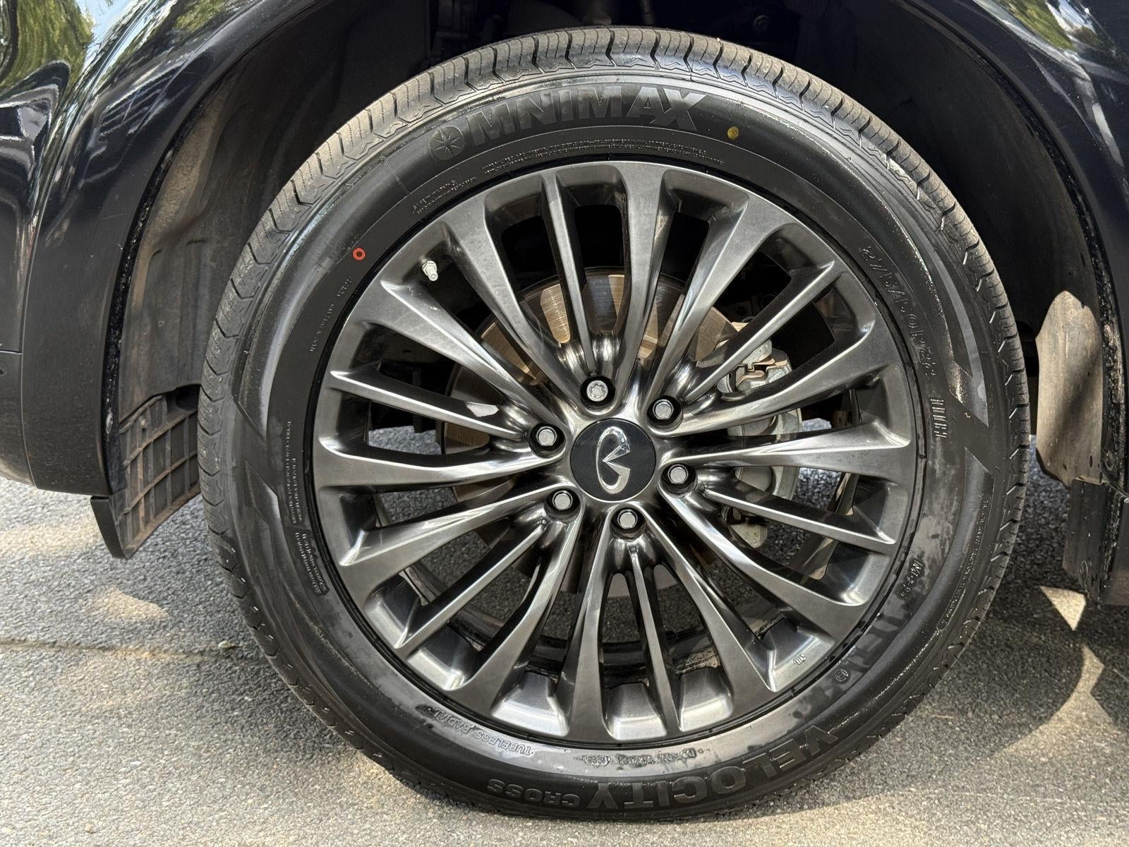 2022 INFINITI QX80 SENSORY