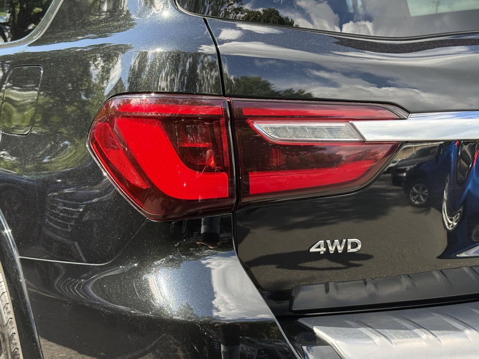 2022 INFINITI QX80 SENSORY