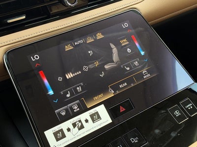 2027 INFINITI QX80 LUXE